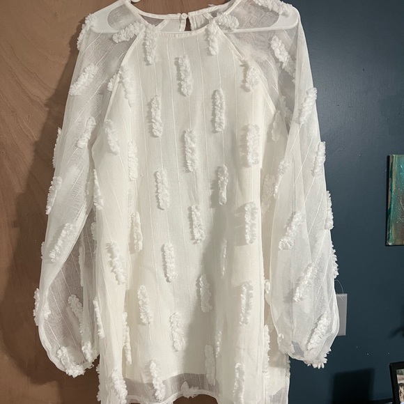 White bridal shower dress - Picture 2 of 2